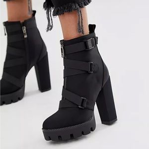 Simmi London Jemma black lycra chunky heeled ankle boots🖤🖤